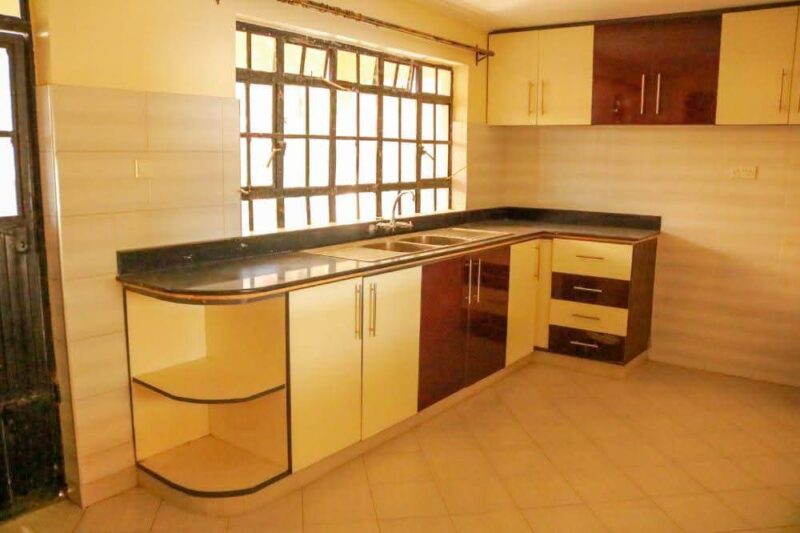4 bedroom plus study room for rent kitengela