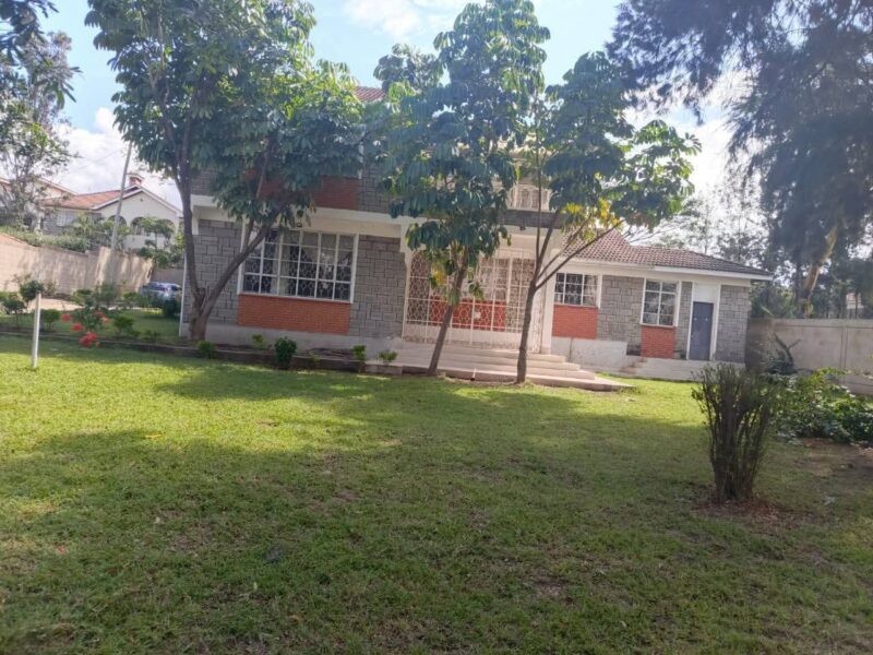 5 - Bedroom Maisonette On ¼ Acre Plot For Rent In Senior Staff -Athiriver.