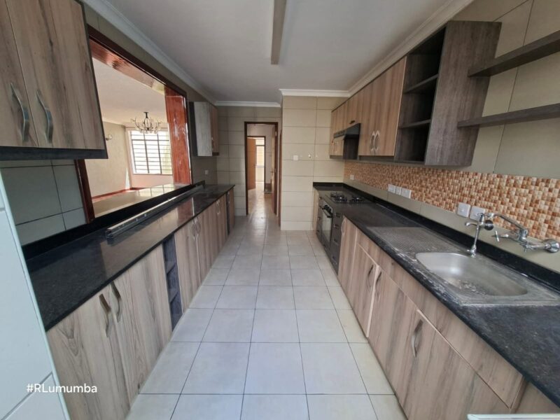 4 Bedroom Master En-suite Plus Dsq Townhouse For Rent In Syokimau, Katani road