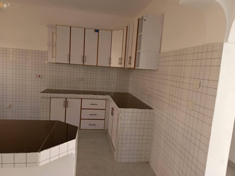 𝟑 𝐁𝐞𝐝𝐫𝐨𝐨𝐦𝐬 𝐁𝐮𝐧𝐠𝐚𝐥𝐨𝐰𝐬 𝐟𝐨𝐫 𝐒𝐚𝐥𝐞