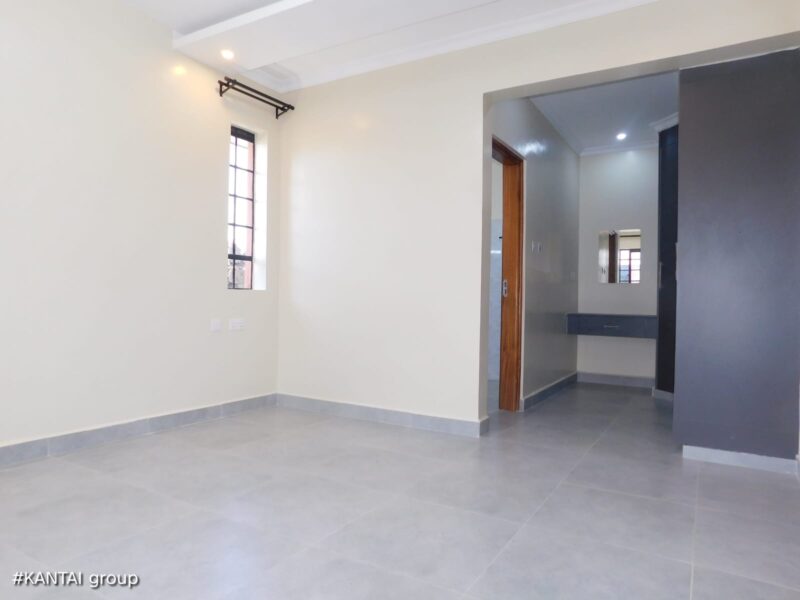 3 Bedroom House with DSQ for Sale in Syokimau Katani – KSh 10.5M