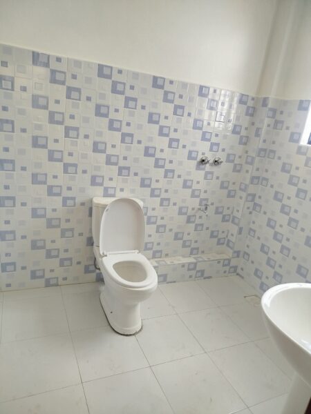 3 Bedroom Flat Roof House with Detached SQ for Sale in Acacia Kitengela – 900m from Namanga Road (KSh 11M Negotiable)