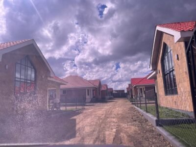 3 Bedroom House for Sale in Acacia, Kitengela – Modern All Ensuite Bungalow with DSQ for KSh 7.6M