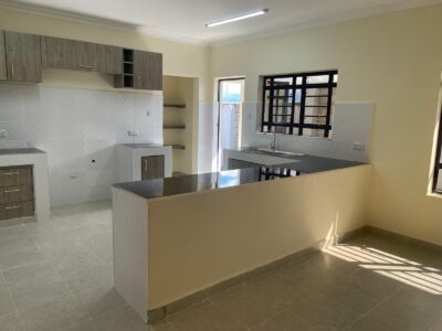 3 Bedroom House for Sale in Acacia, Kitengela – Modern All Ensuite Bungalow with DSQ for KSh 7.6M