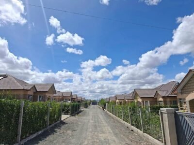 3-Bedroom All En-Suite Bungalow + DSQ in Acacia, Kitengela | 1.3km from Namanga Road | KSh 9.5M