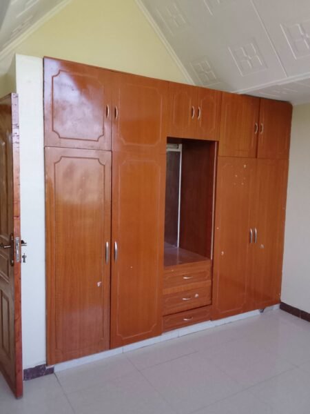 4-Bedroom Maisonette for Rent in Kitengela | Secure Court | KSh 40,000/Month