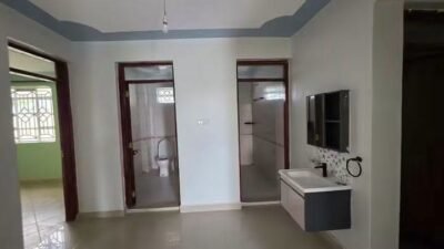 5 Bedroom Maisonette for Rent in Kitengela Milimani | Half Acre Compound | KSh 80,000