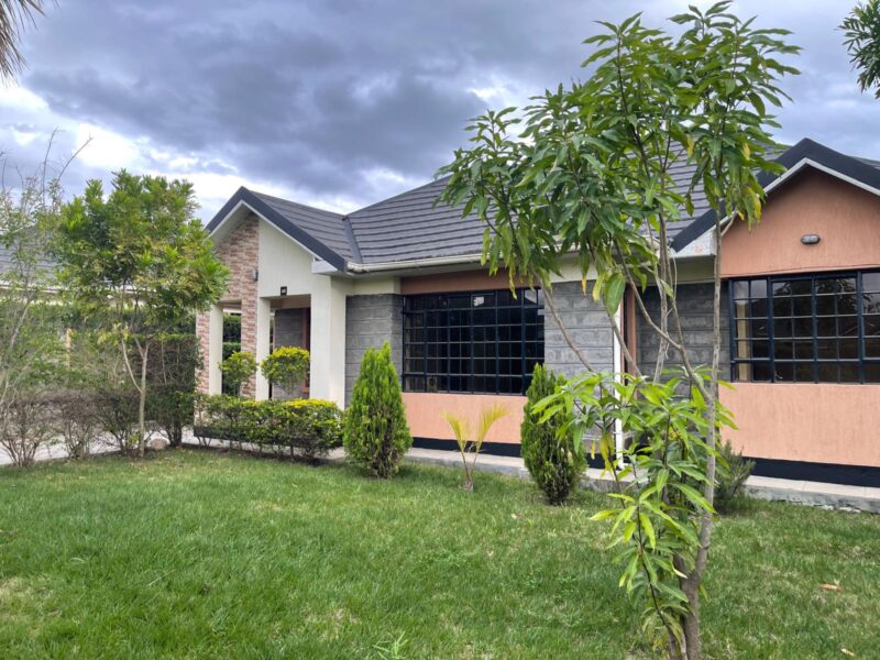 3 Bedroom Bungalow + SQ for Rent – Muigai, Kitengela