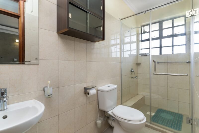 4-BEDROOM HOUSE FOR SALE – KITENGELA PLAINS ESTATE